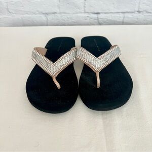 Kelly & Katie Gia Flip Flop size 9